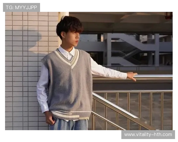 足球球星棉袄助力寒冬保暖 引领时尚潮流的冬季运动装备新风尚