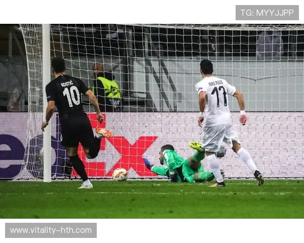 阿波罗足球球星形象解析及其影响力的全面介绍